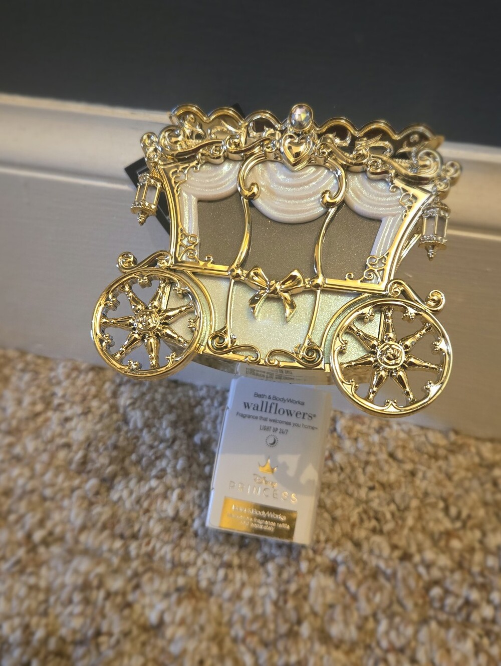 Bath & Body Works Gold and Cream Princess Carriage Wallflowers Plug-In Holder